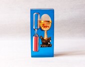 Vintage blue lucite egg timer with sandglass, kitchen décor, home décor, collectible