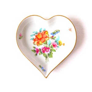 Heart shaped Herend porcelain ring dish with floral pattern, handpainted luxury porcelain, collectible trinket dish, gift for her