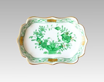 Handpainted Herend porcelain trinket dish with green Indian Basket decor