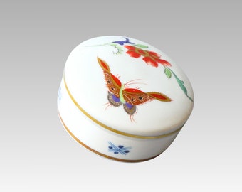 Small Vista Alegre porcelain jewelry box with flowers and butterfly