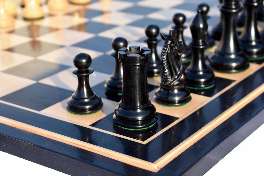The New Sultan Series Luxury Staunton Wood Complete Chess Set Boxwood ...