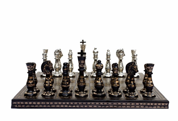 Royal and Luxury Wood Chess Boards - thechessempire