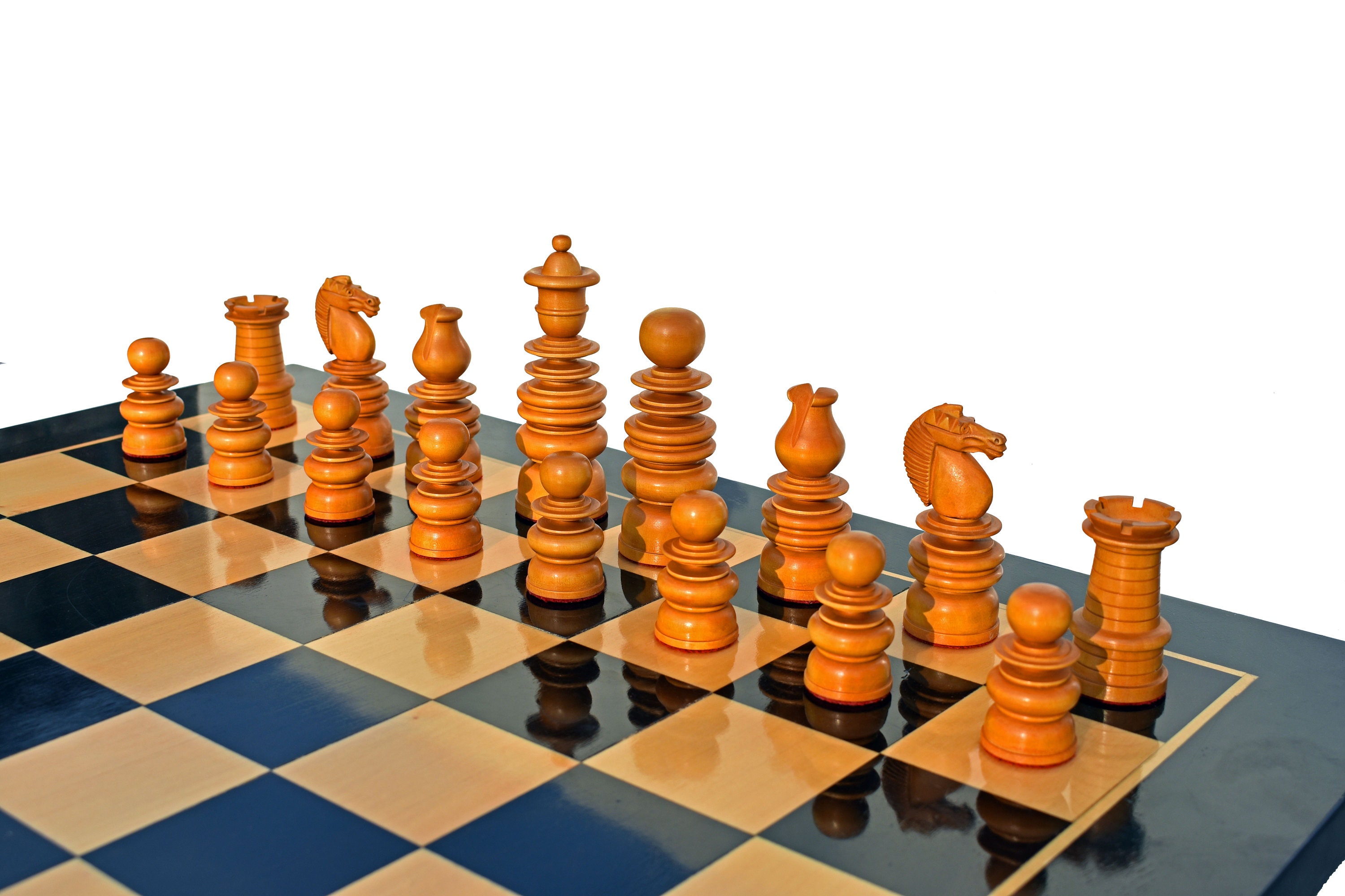 1841 Calvert Series Reproduction Chess Pieces Antiqued Boxwood & Ebony ...