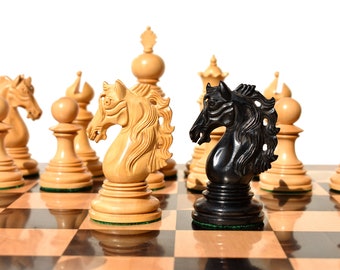 King's Crown Series Chess set , Boxwood & Ebony , 4.25 King with 2.25  Royal Castle chess board