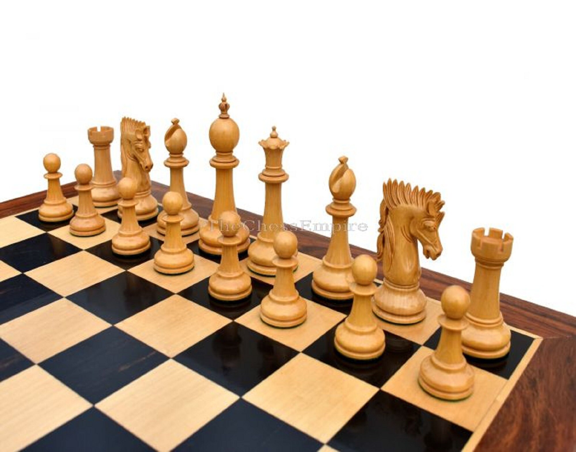 The Utgard Castle luxury Staunton luxury wood chess pieces -  Portugal