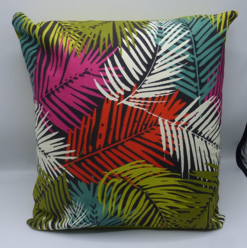 Palm leaves pillow case or pillow in cotton image 1
