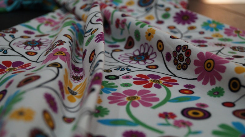 Jersey Fabric Cotton Fabric Fabric By the Yarn Floral Fabric Cotton Sewing Fabric Digital Print Stretch Fabric White Floral Fabric