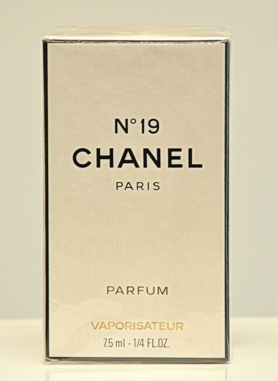 Chanel Perfume Bottles: Chanel No. 19 c1970