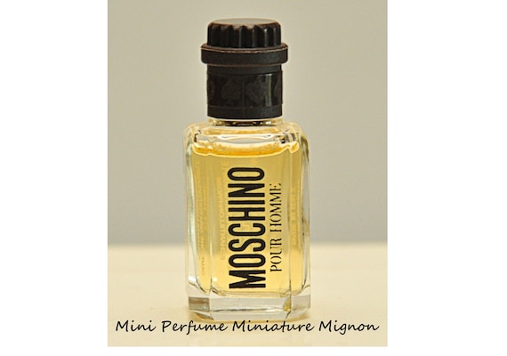 Cover della moschino 2025