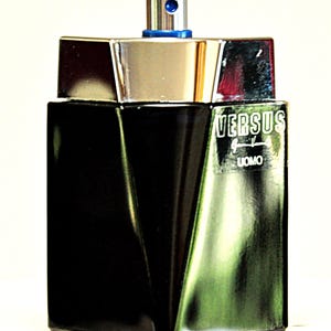 Gianni Versace Versus Uomo Eau de Toilette Edt 100ml Fl. Oz. 3.3 Spray Perfume Men Rare Old Vintage 1991 Same a Pictures