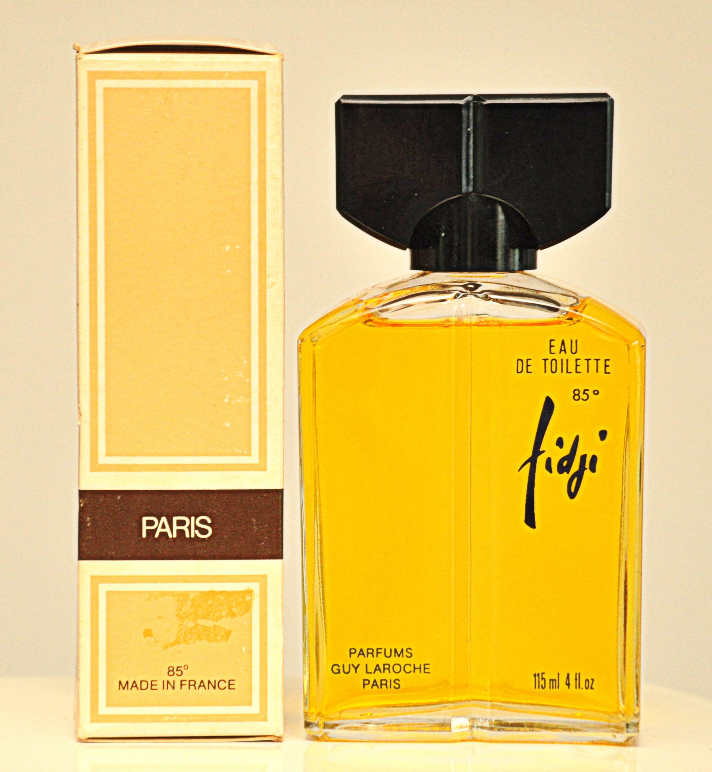 香水 21 GUY Laroche FidJI Guy Laroche Fidji Eau De Toilette Edt 115ml 4.0 Fl.oz. Splash Not