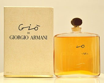 Giorgio Armani Gio' De Giorgio Armani Eau De Parfum Edp Giorgio Armani Gio' De Giorgio Armani Eau De Parfum Edp