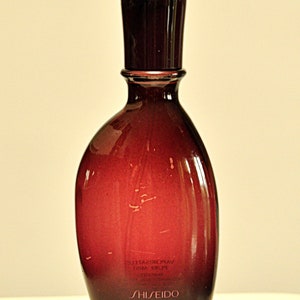 が*す様 SHISEIDO Féminité du Bois 35ml 香水 SHISEIDO Féminité du Bois 35ml 香水 - メルカリ