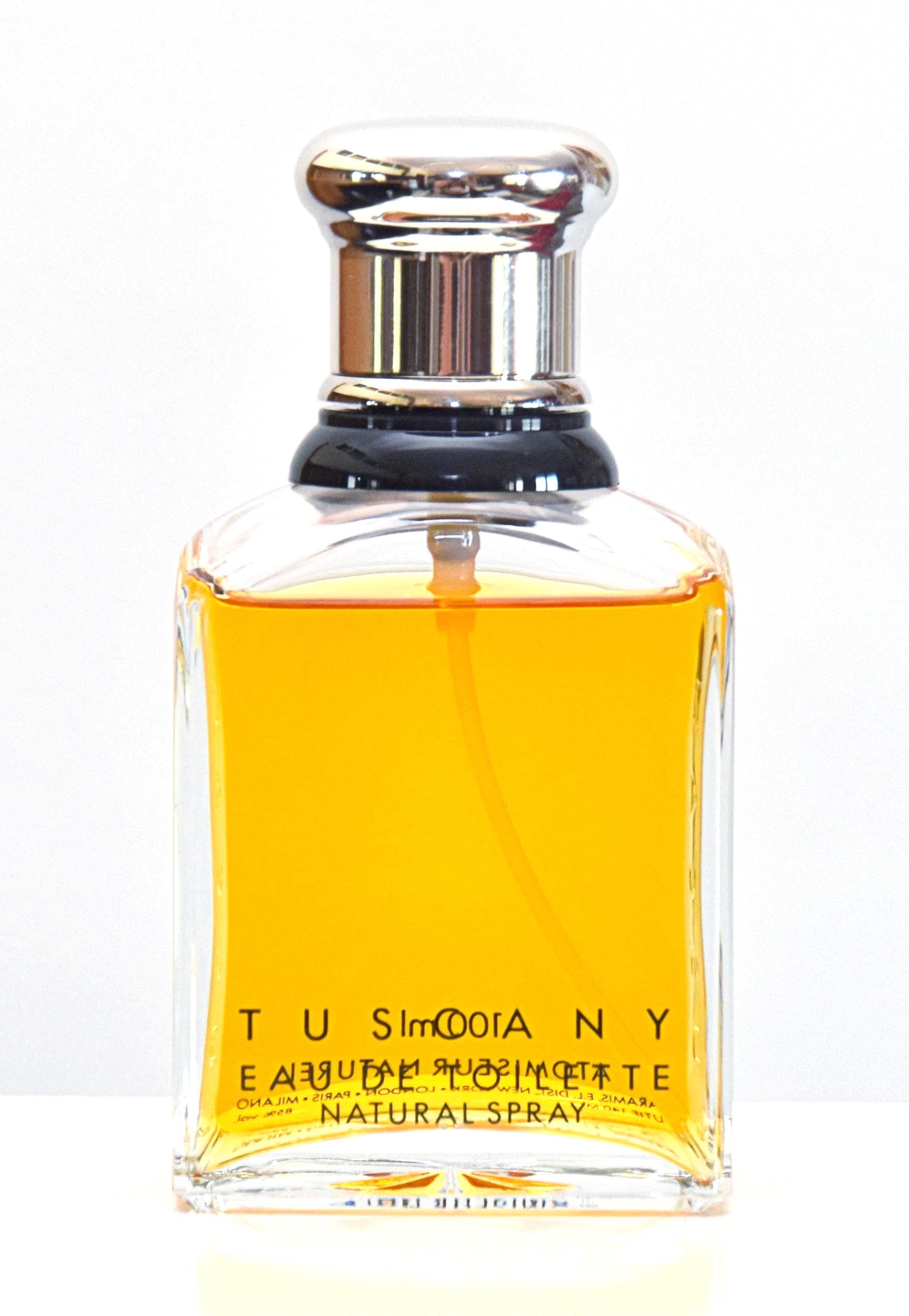 美品　Tuscany タスカニー　オーデトワレ　ナチュラルスプレー Tuscany タスカニー オーデトワレ ナチュラルスプレー 50ml - メルカリ