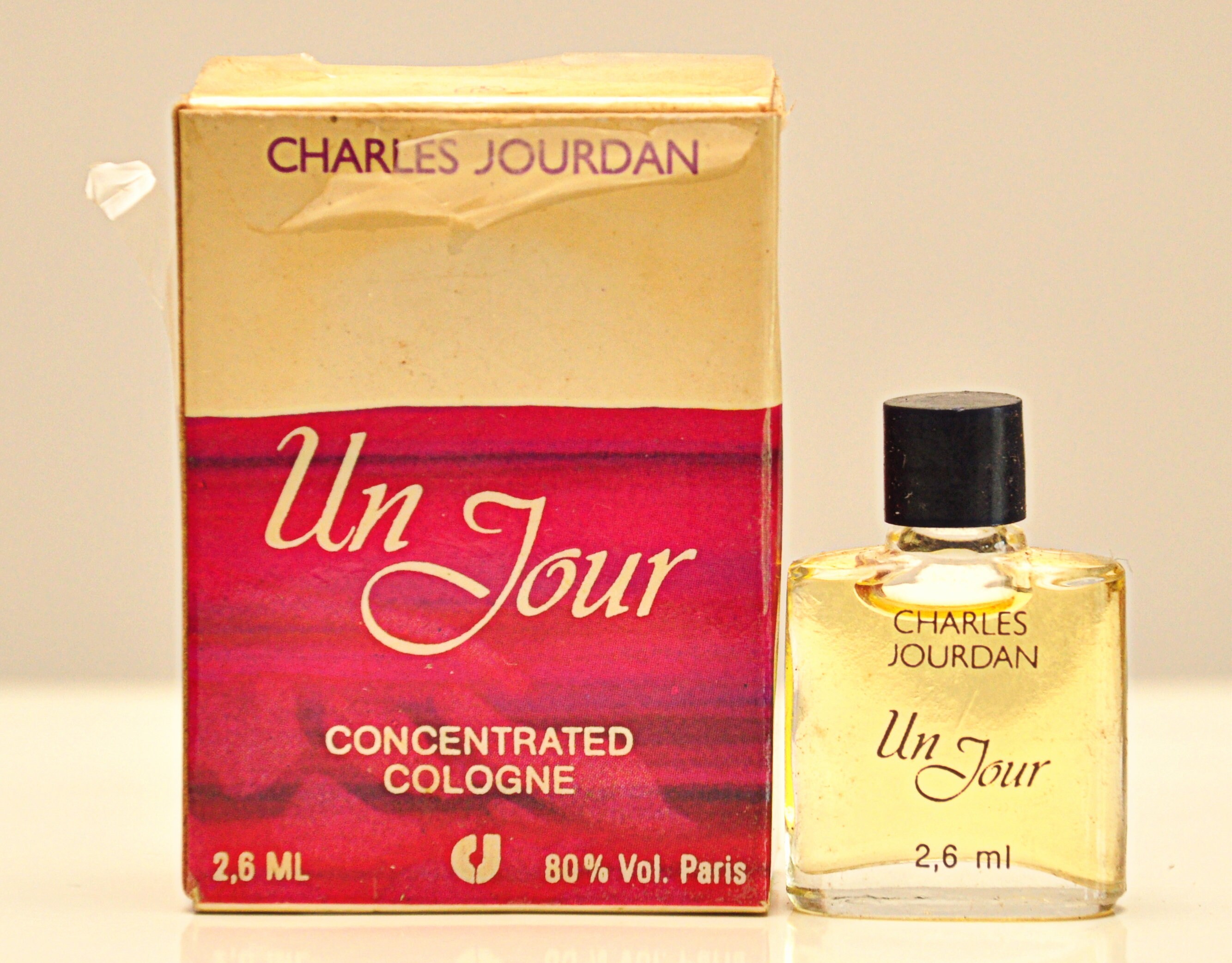 MINIATURA 2,6 ml Charles Jourdan Un Jour Colonia Concentrada
