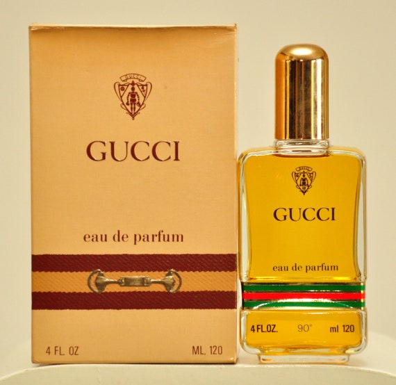 Amazon.com : Gucci Guilty 3 Piece Hardbox Gift Set for Men (3 Ounce Eau de  Toilette Spray + 2.4 Ounce Deodorant Stick + 0.5 Ounce Eau de Toilette Travel  Spray) : Beauty & Personal Care