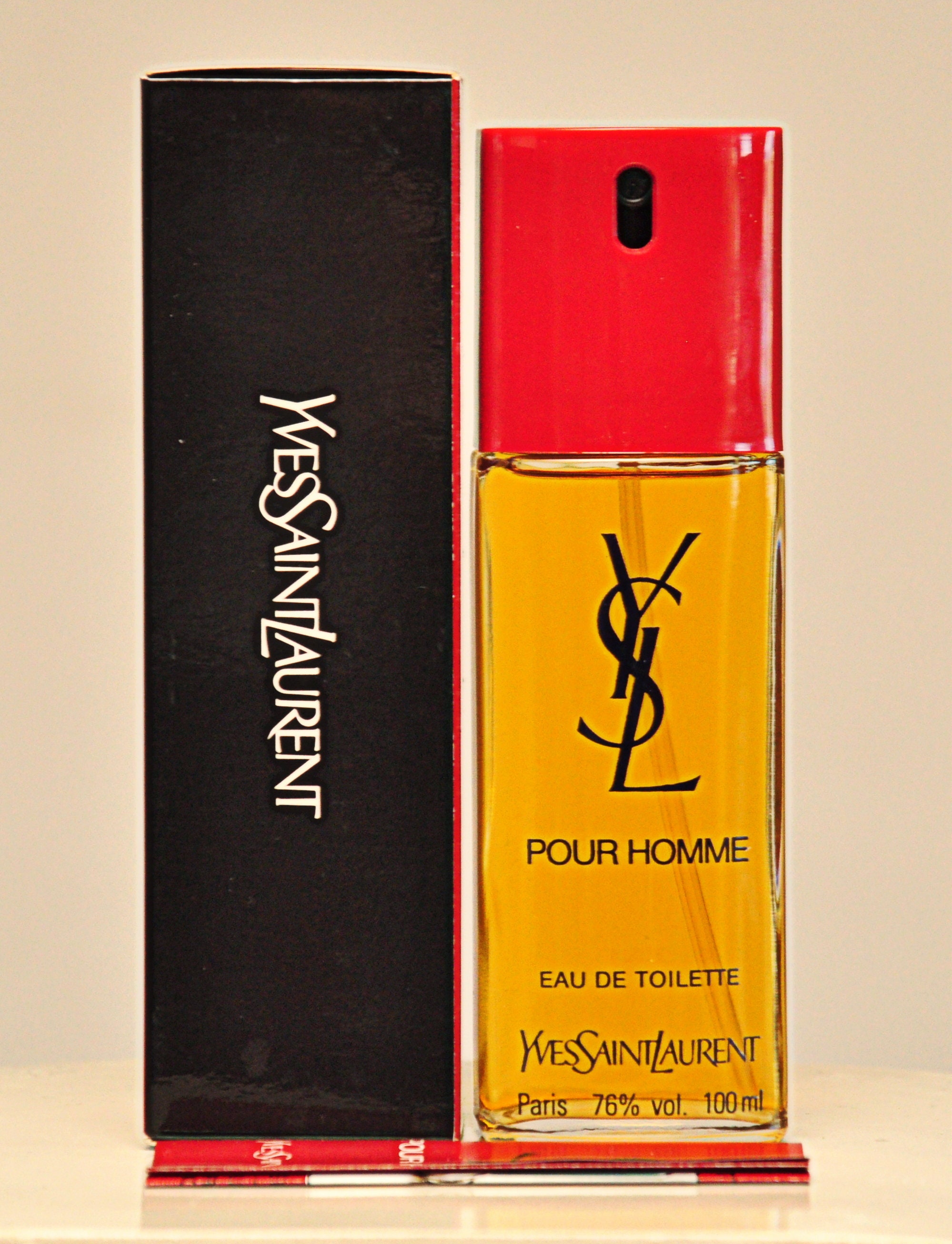 Yves saint laurent pour homme hi-res stock photography and images