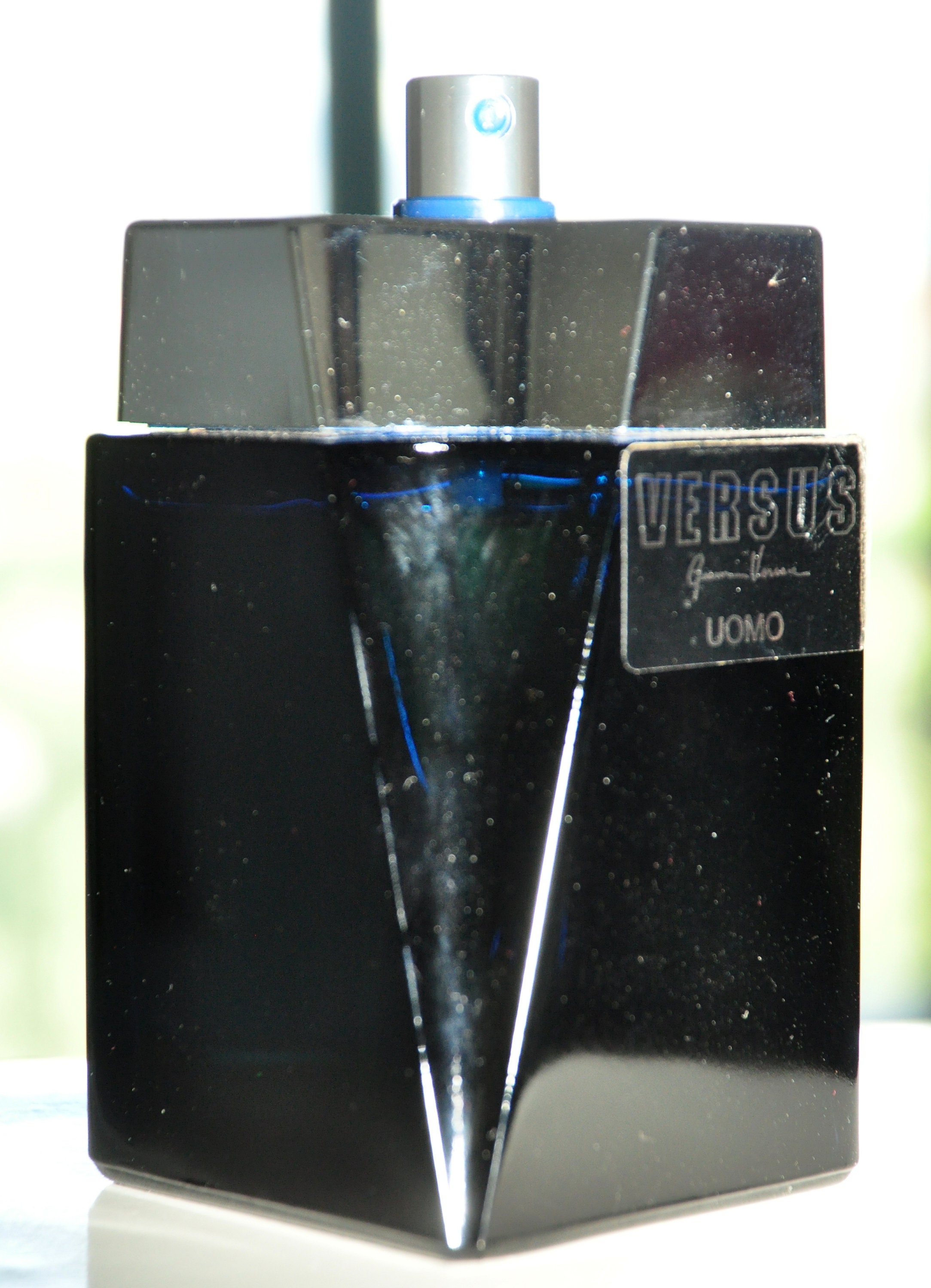 Gianni Versace Versus Uomo Eau De Toilette Edt 100ml Fl. Oz. 3.3