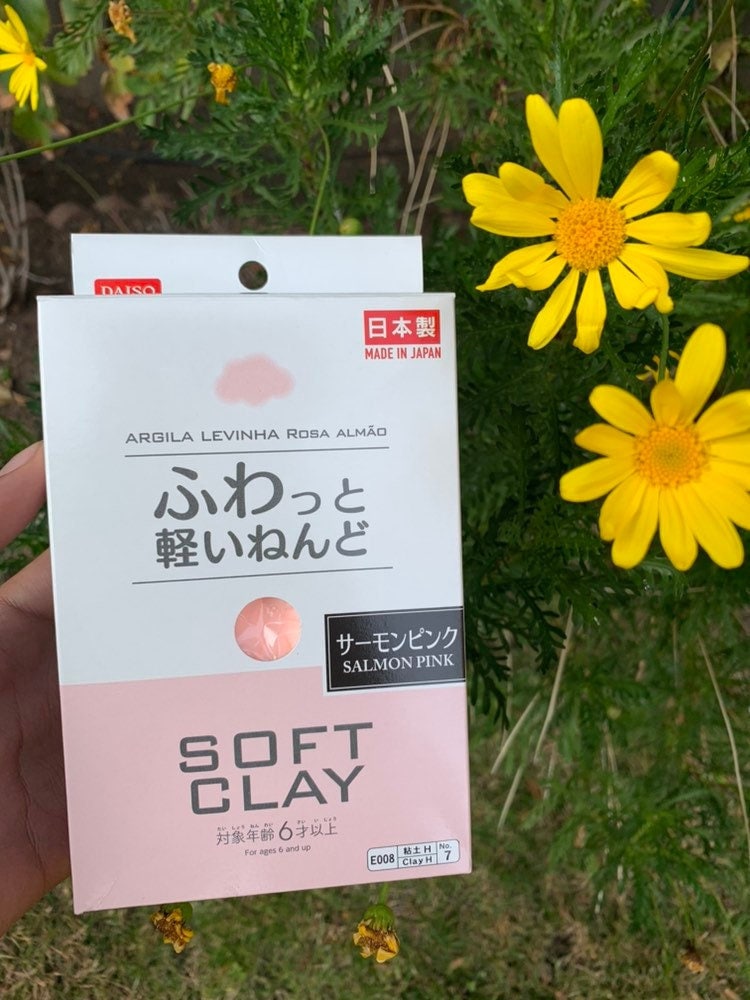 DAISO SOFT Air-Dry Clay, Perfect For Butter Slime and Modeling Projects,  Pick your Color, Approx. 60 grams