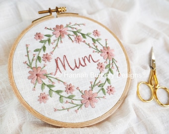 Amelia Hand Embroidery Kit by Hannah Burbury Designs® - Wildflower Design - DIY Embroidery Kit - Needlework Kit - Mum Hand Embroidery