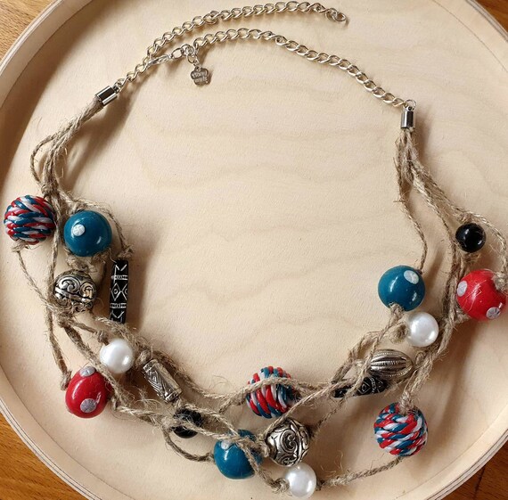 Christmas Spirit Beaded Necklace Christmas Spirit Beaded Necklace