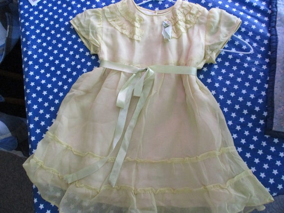 1930's yellow child's dress with green ribbon, fu… - image 1