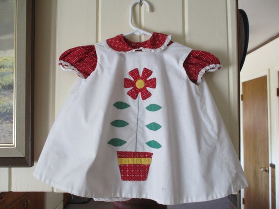 1960's appliqued toddlers dress and apron - image 1