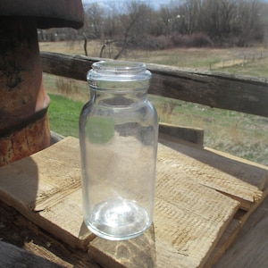 Antique aqua glass canning jar, unsure of sealing method