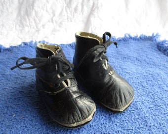 Black leather antique toddler lace-up boots or shoes