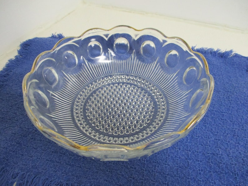 Crystal Depression Manhattan Pattern Berry Bowl