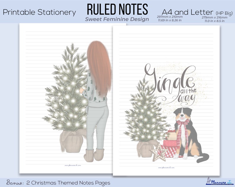K&ouml;nnte beinhalten: Bedrucktes Briefpapier mit linierten Notizen. Das Design ist s&uuml;&szlig; und feminin. Die linke Seite zeigt eine Person mit langen roten Haaren in der N&auml;he eines Weihnachtsbaums. Die rechte Seite hat einen Weihnachtsbaum und einen Hund mit dem Text "Jingle all the way".