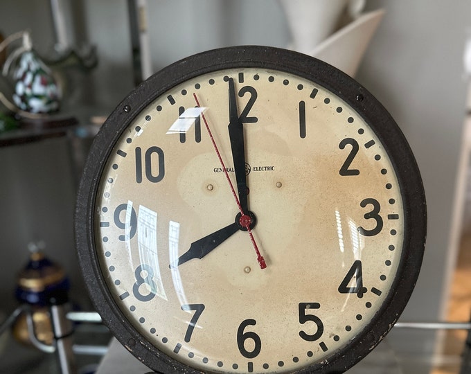 Vintage General Electric / Industrial School Wall Clock | General ...