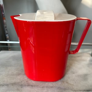 Vintage BEACON Ted and White Plastic Pitcher | 1950s | Retro Kitchen