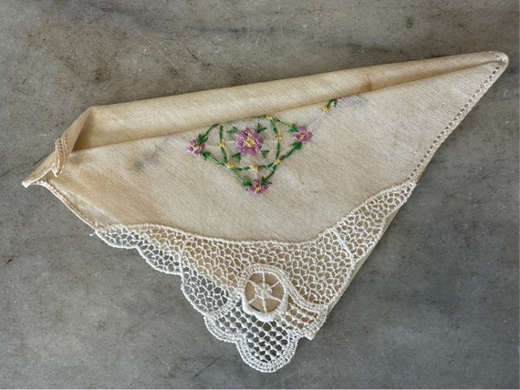 5 Vintage Shabby Chic Floral Embroidered and Croc… - image 5