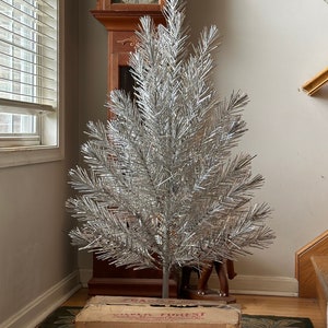 Vintage Silver Forest 4.5’ Stainless Aluminum Christmas Tree with Wooden Pole, Tripod & 57 Branches | Original Box