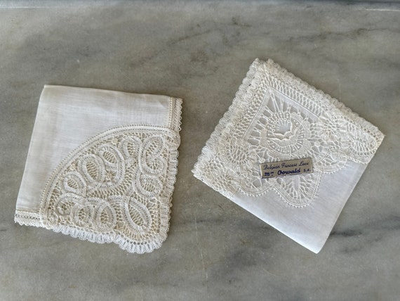 5 Vintage Shabby Chic Linen and Lace Hankies - Go… - image 8