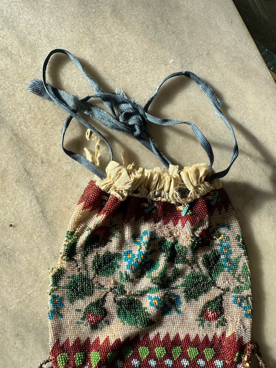 Vintage Antique Victorian Micro-Beaded Purse - 18… - image 4