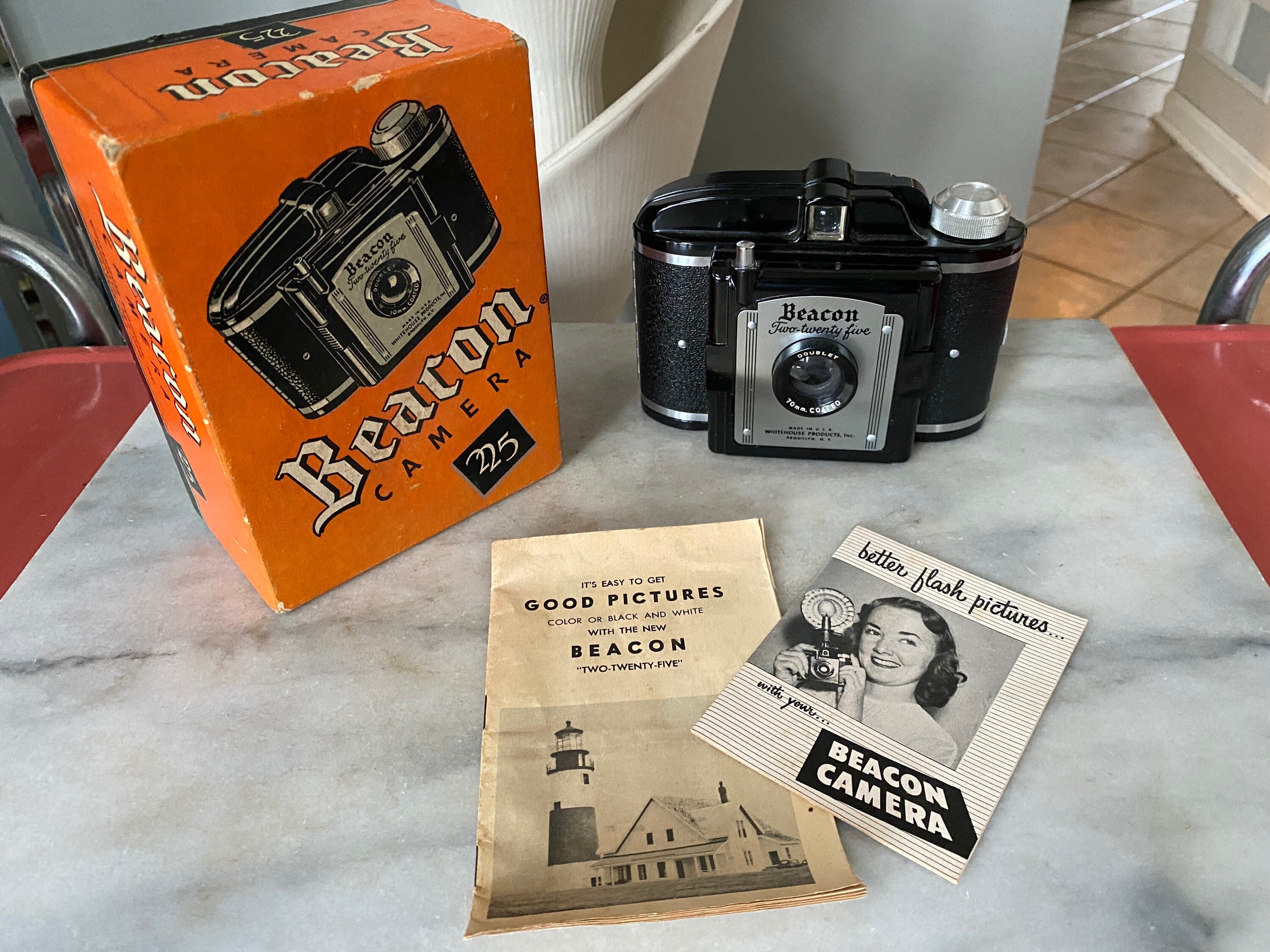 Beacon2 オールドカメラ フィルムカメラ Vintage Whitehouse BEACON II Film Camera with Case FVF 7.0