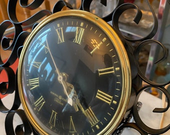 Vintage General Electric Telechron Wall Clock 2H60 | Mid Century