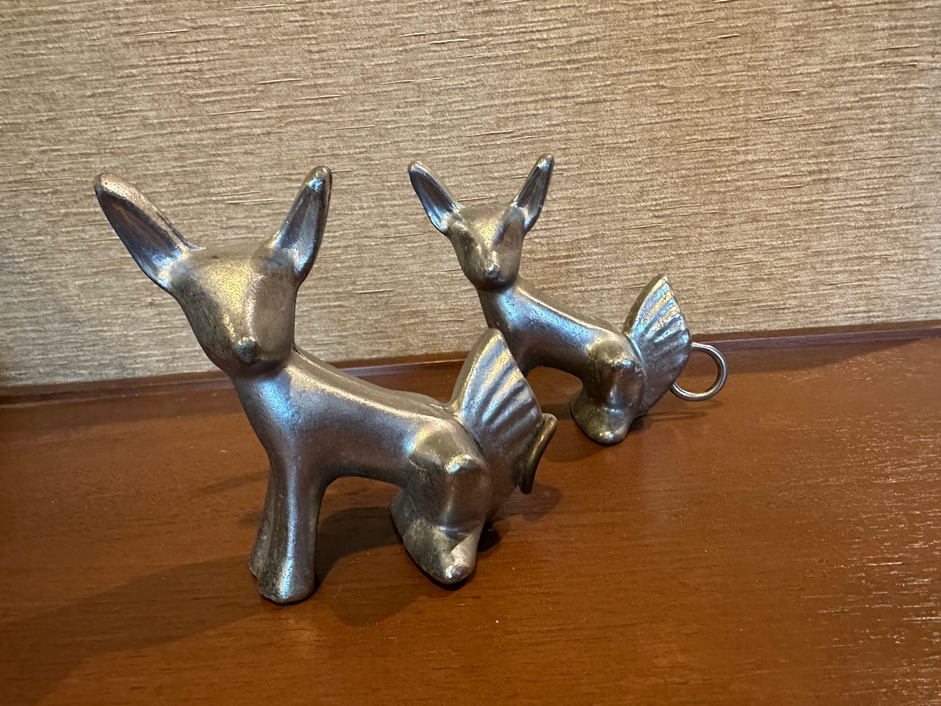 Vintage MCM Pair of Pewter Fox / Dog Figurines - Etsy