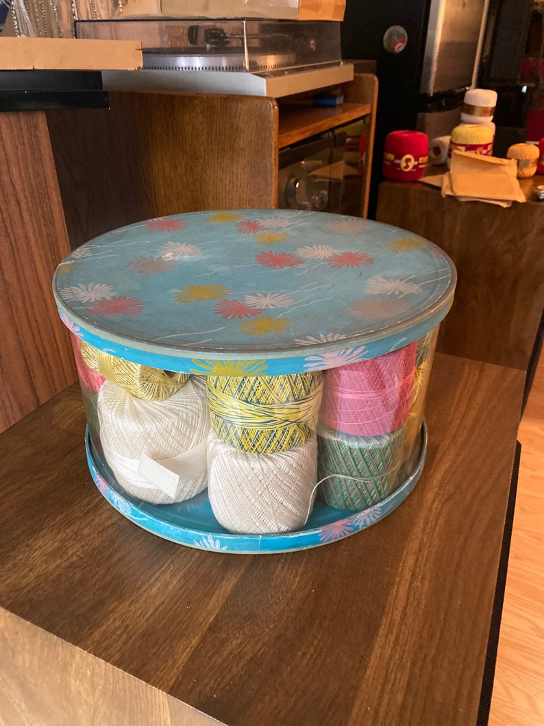 clear plastic hat storage boxes