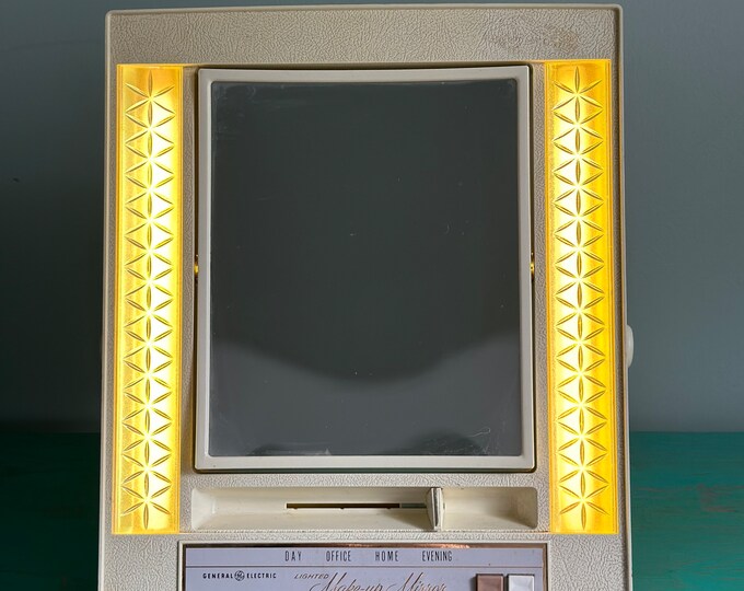 Vintage GE General Electric Lighted Makeup Mirror Model B21M1 WORKS 4