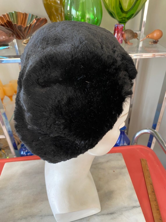 Black Genuine Fur Vintage 1950s Hat | Jeanette Mi… - image 5