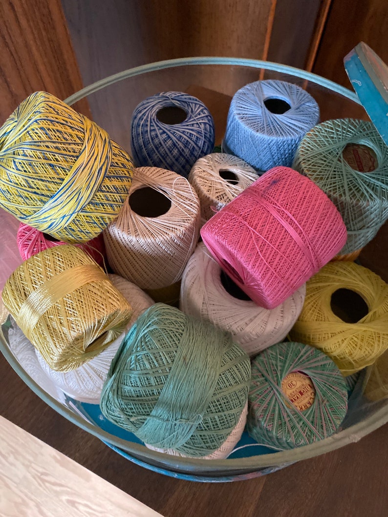 clear plastic hat storage boxes