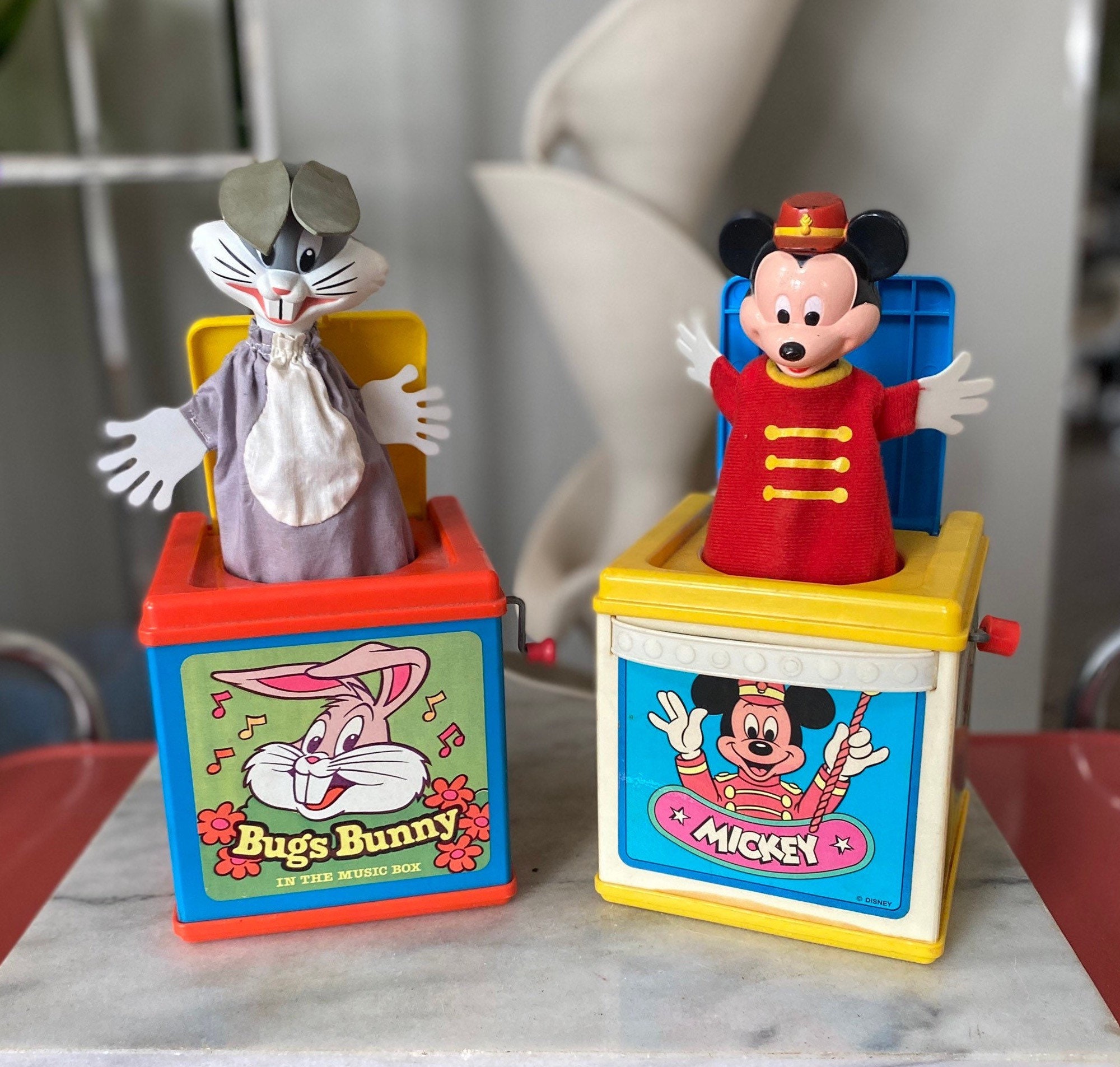 Jack in the music box mattel hotsell