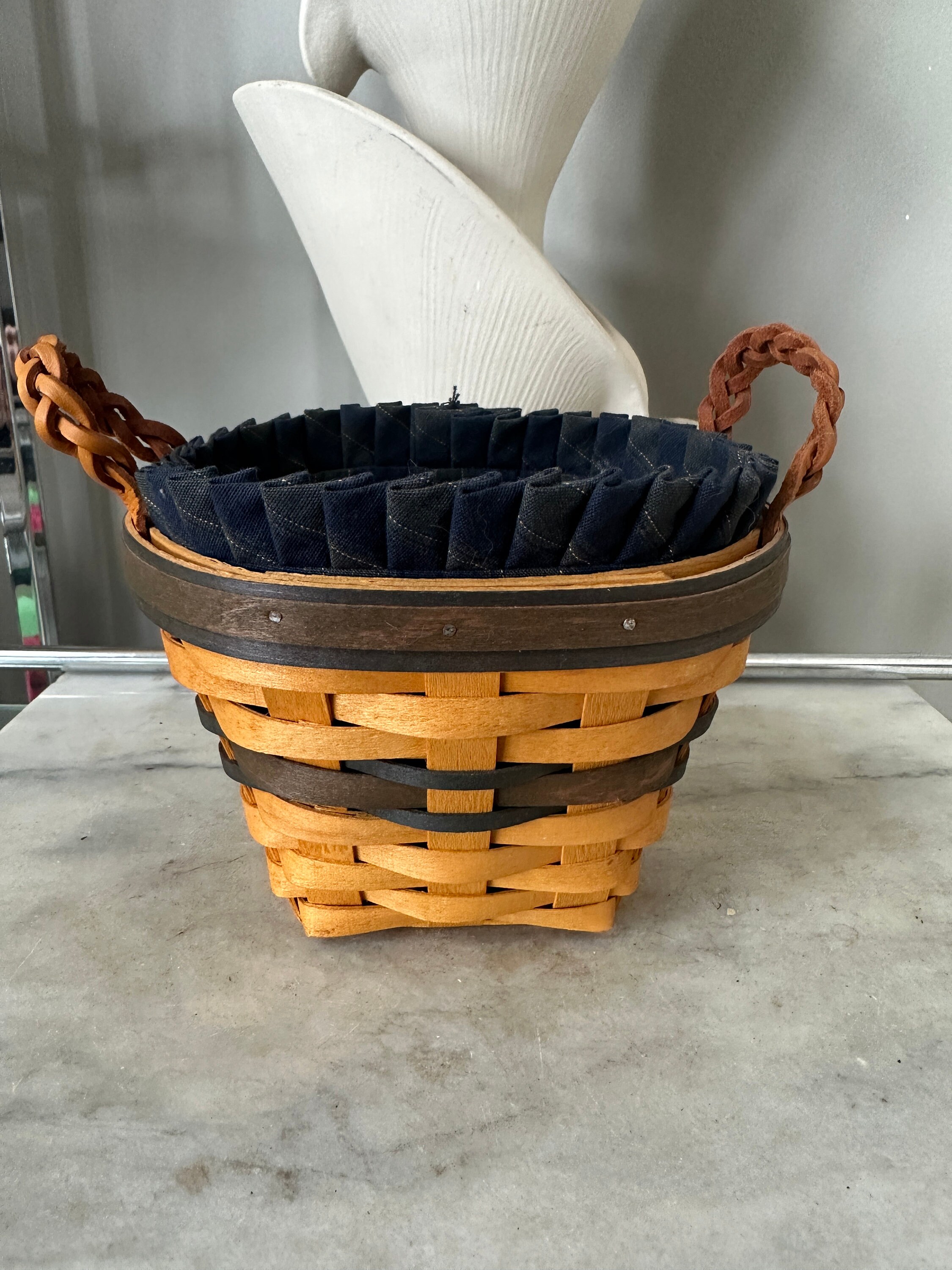 Longaberger Collectors Club ロンガバーガーバスケット Longaberger Collectors Club Baskets | eBay