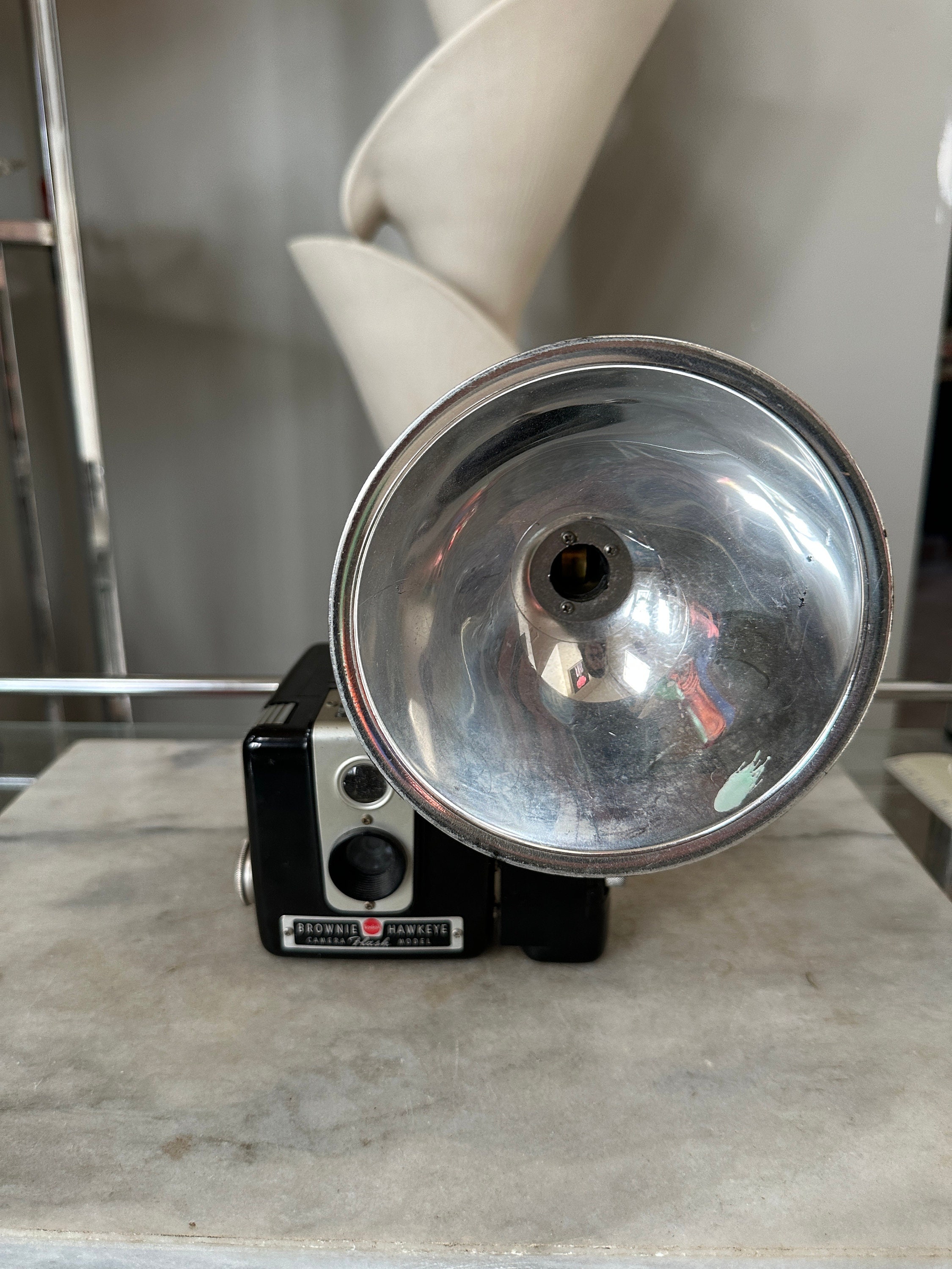 ブラウニー ホークアイ ビンテージ カメラ Vintage Kodak Brownie Hawkeye Flash Camera: Collectible Box