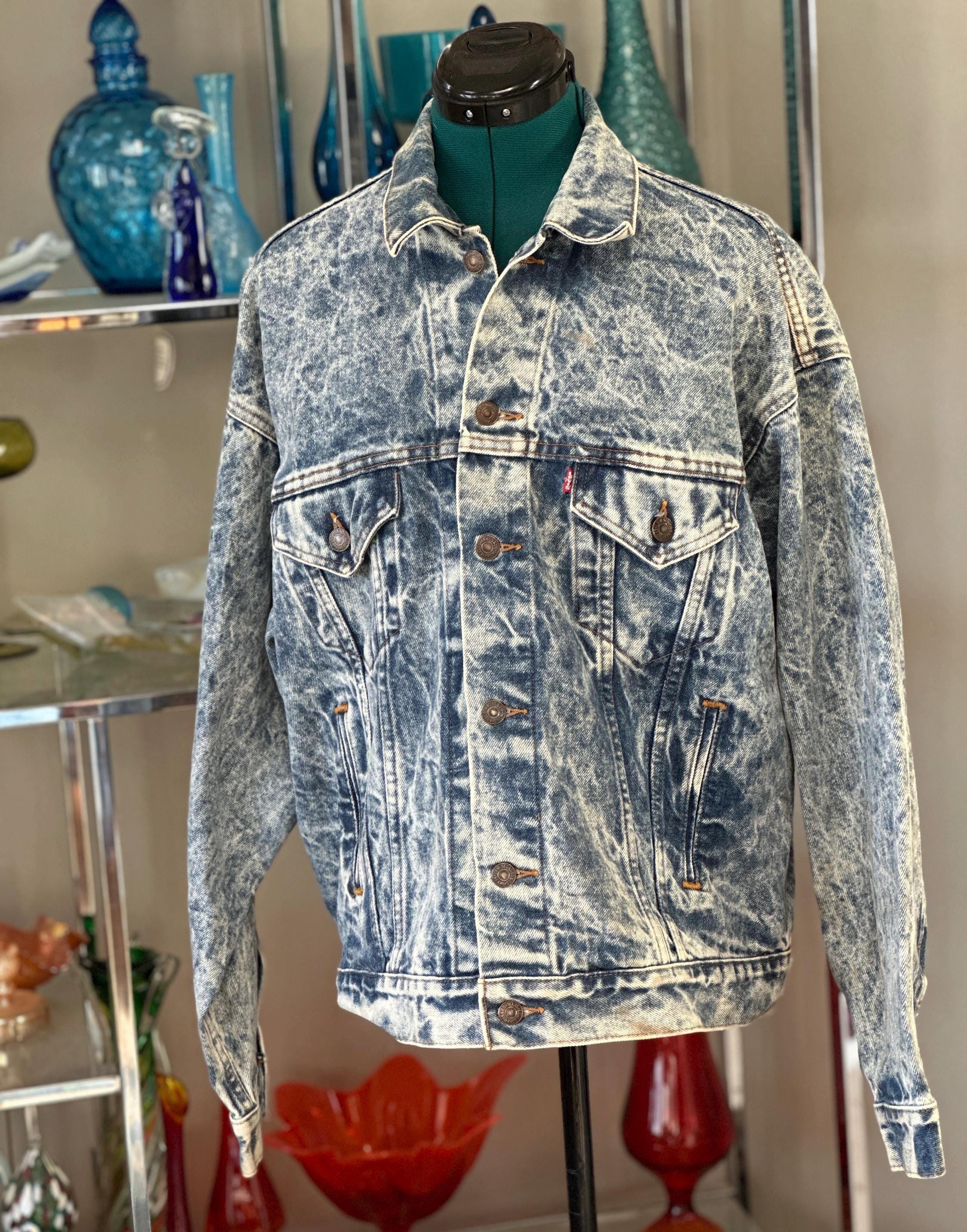 Vintage Levis 70507 Denim Jacket, Made in USA - Medium