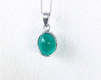 Green Agate  Pendant with Silver Chain Necklace