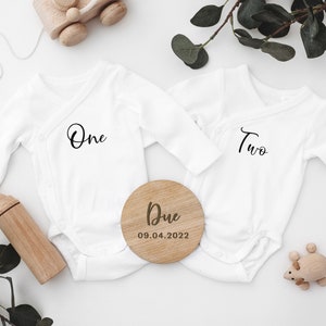 Twins Digital Pregnancy Announcement, Neutral, Social Media, Facebook, Instagram